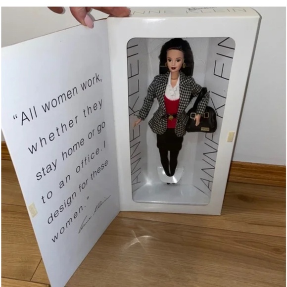 BARBIE - Anne Klein Doll 1997 Vintage - NIB - Picture 2 of 10